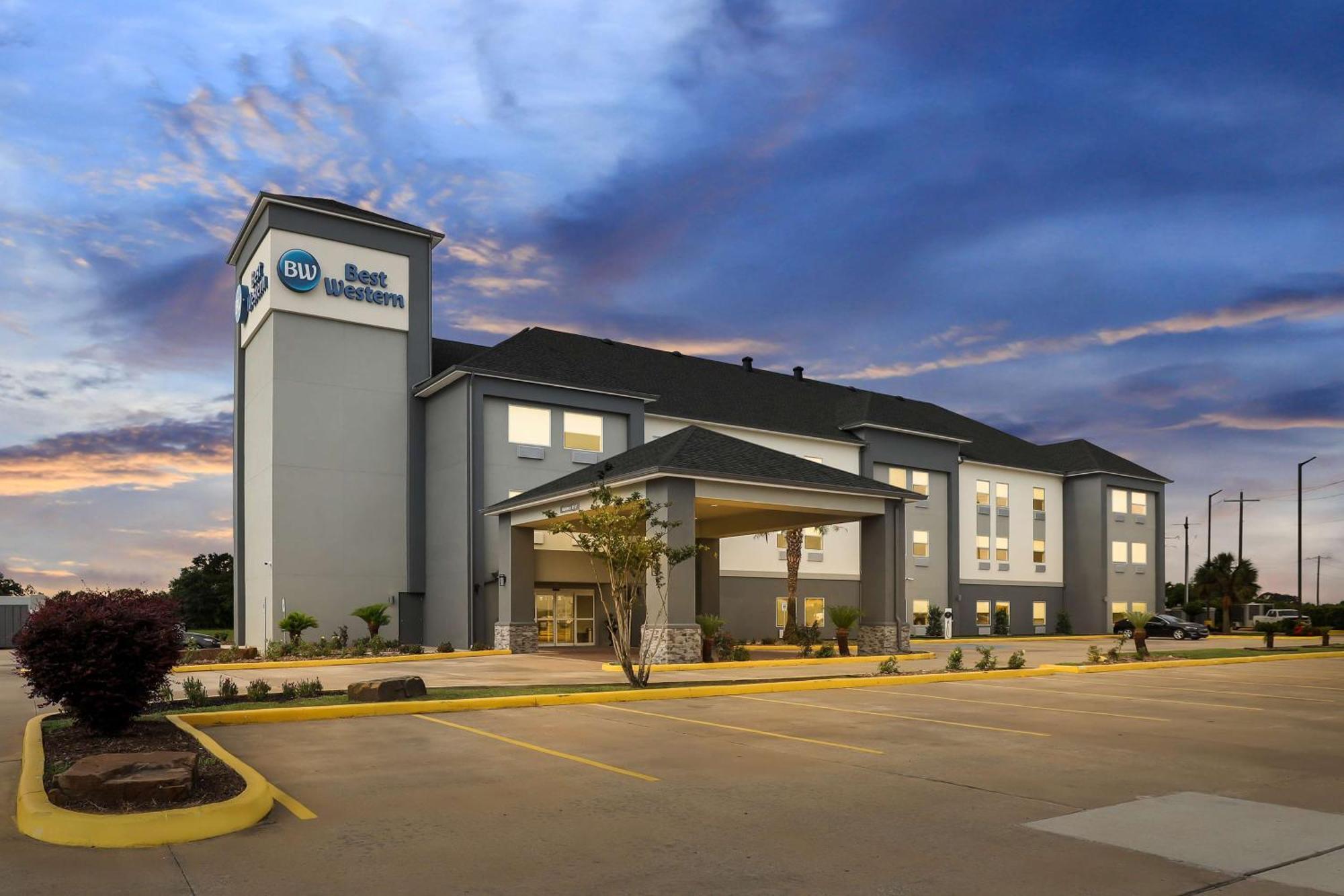 Best Western Iowa - Lake Charles East Экстерьер фото